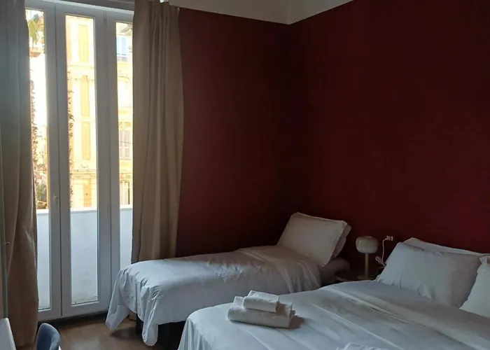 Malibu Готель 2*