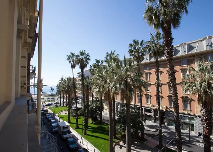 Готель Malibu Санремо